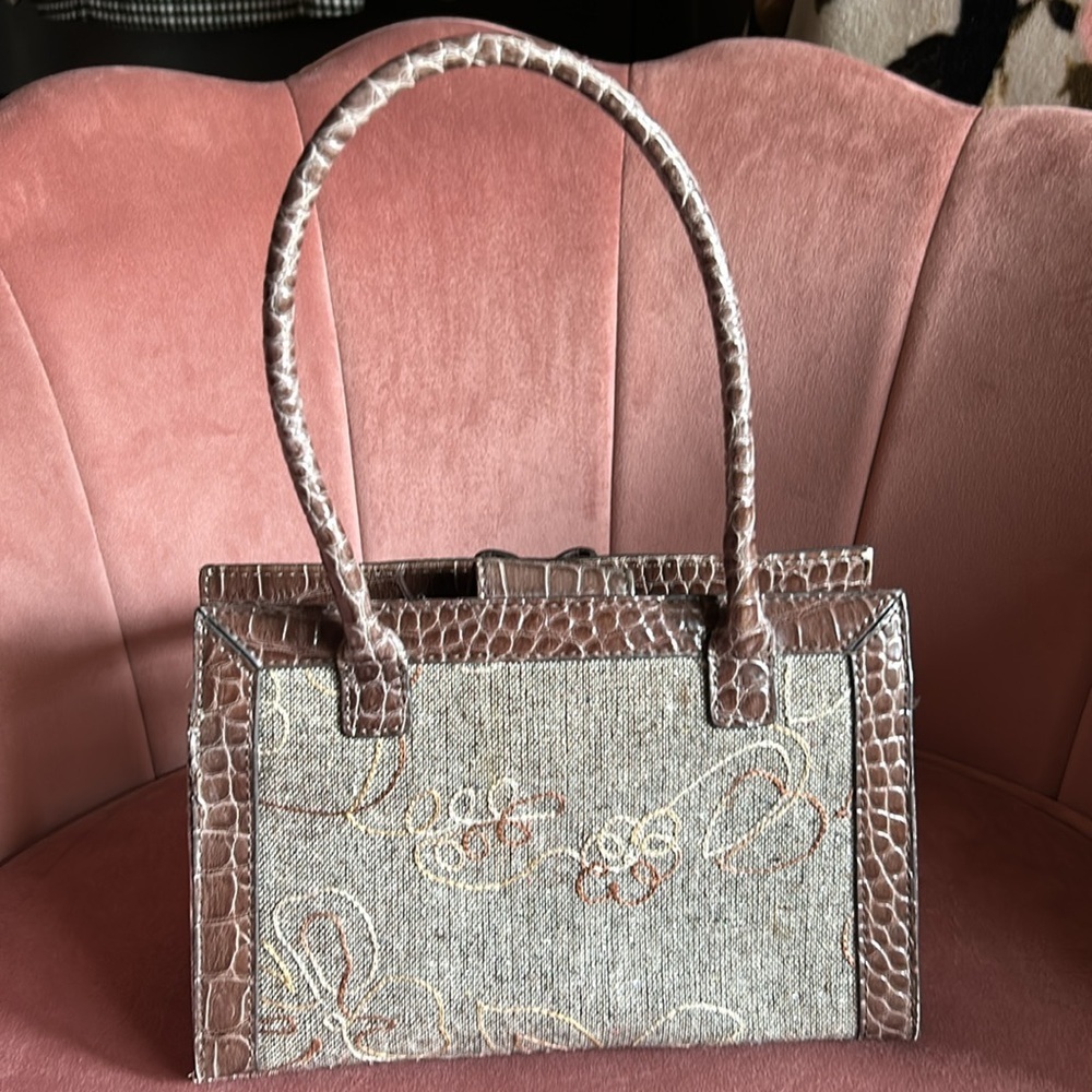FreVintage Liz Claiborne shoulder purse